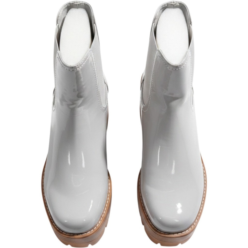 Madden Girl Women Grey Patent Platform Lug Sole Chelsea Ankle Boots Size 8.5 M
